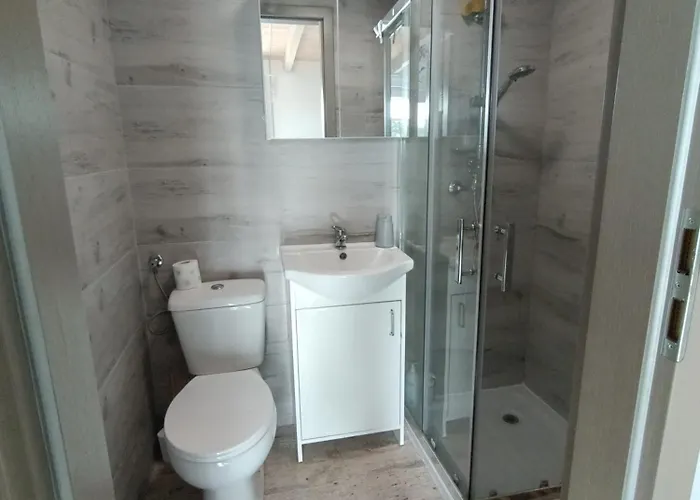 Izbicki Zakatek- Izbica Nad Jeziorem Lebsko